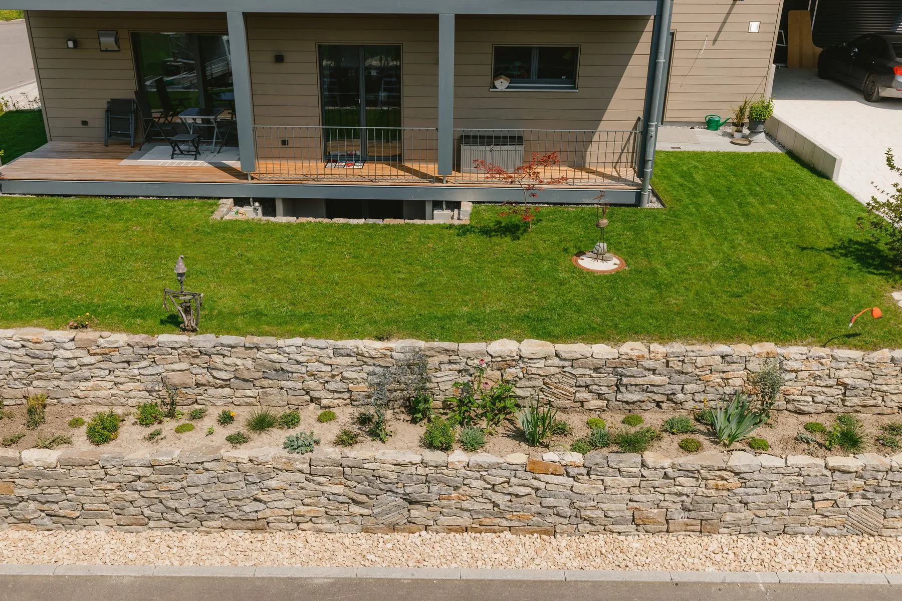 Terrassengarten mit Trockenmauern – Foto 4 von 14